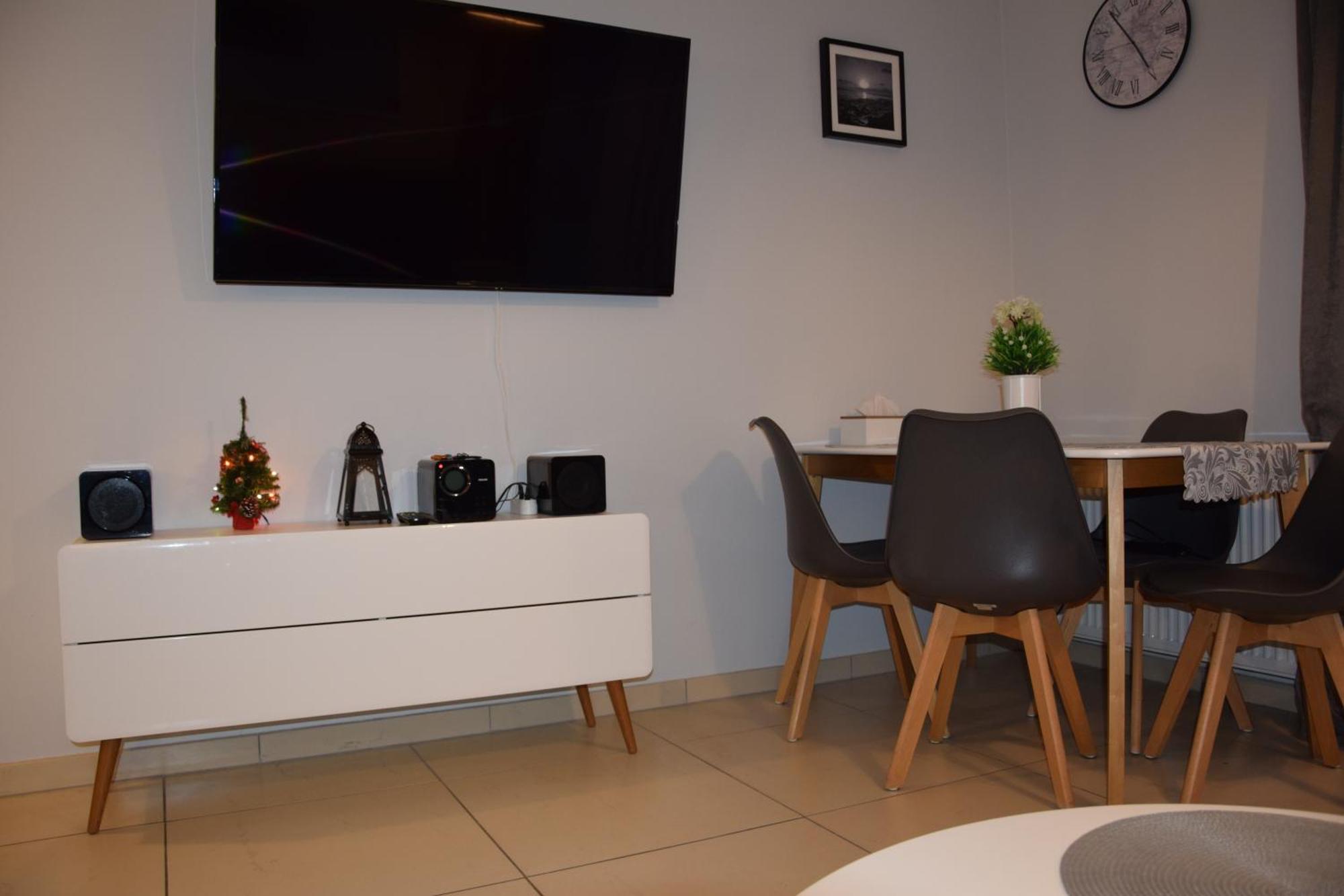 Apartament W Niechorzu Przy Latarni Z Garazem Niechorze Exterior foto