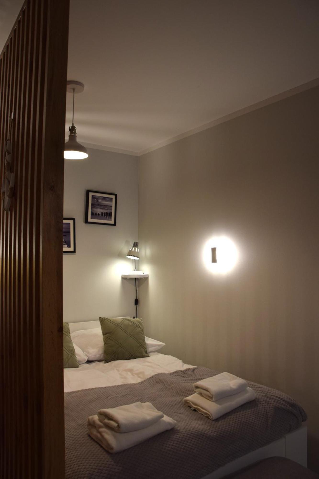 Apartament W Niechorzu Przy Latarni Z Garazem Niechorze Exterior foto